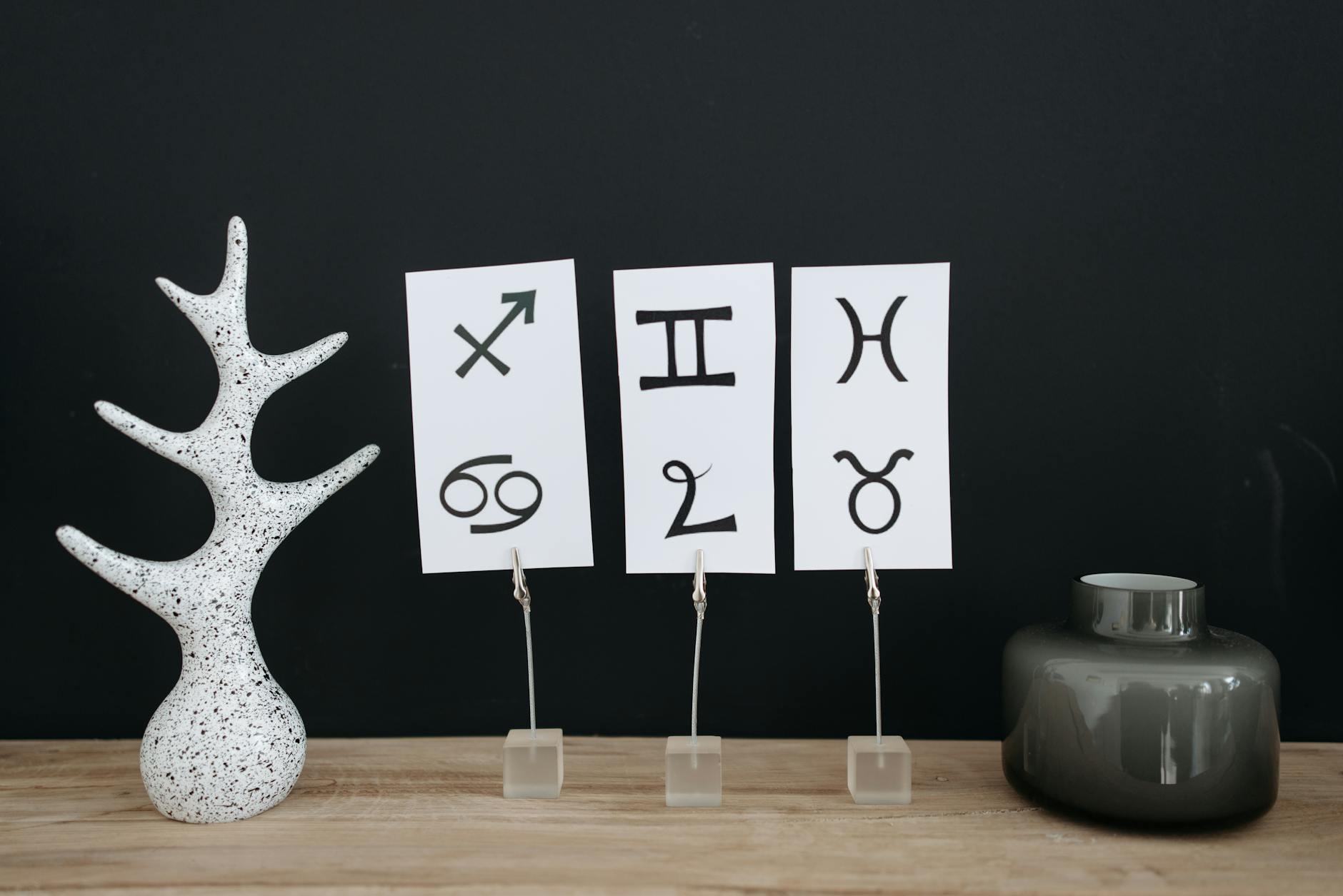 astrology zodiac stars 7222018.jpg