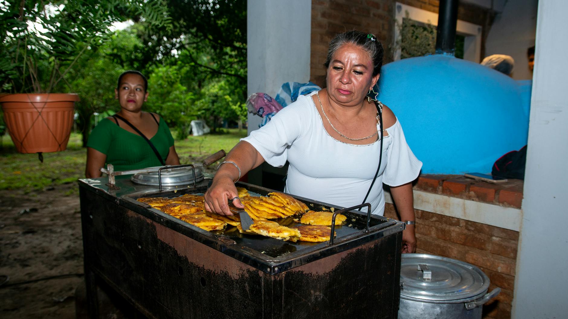 cooking food 37106059.jpg