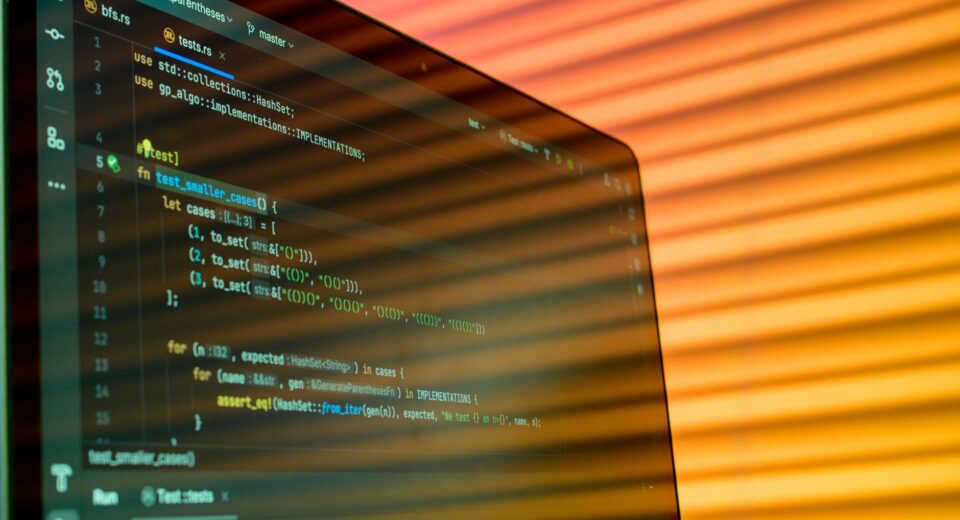programming code developer screen